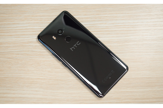 The U12 Life may be HTCs take on iPhone Xs notch