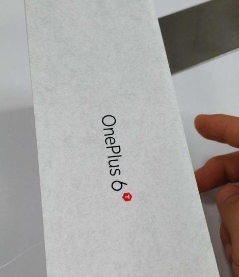 oneplus 6t box 1 cropped